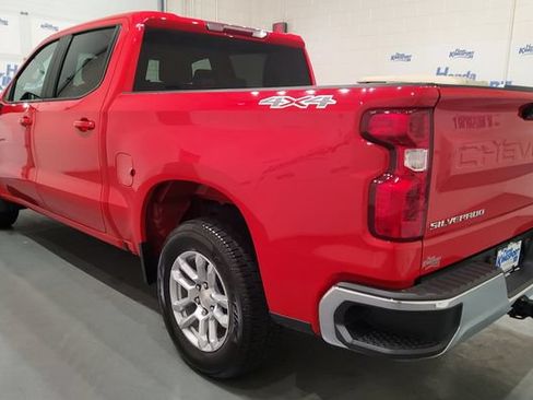 Used 2023 Chevrolet Silverado 1500 LT AWD/4WD image 4