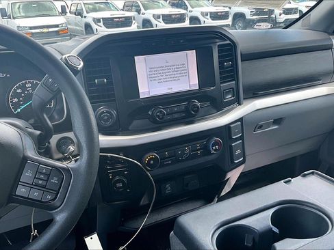 Used 2022 Ford F150 XLT w/ Trailer Tow Package AWD/4WD image 6