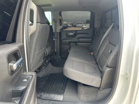 Used 2020 Chevrolet Silverado 1500 LT Trail Boss image 12