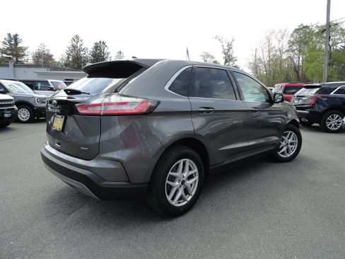Certified 2024 Ford Edge SEL AWD/4WD image 5