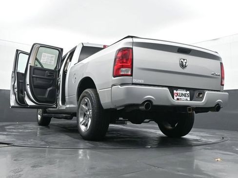 Used 2017 RAM 1500 Express image 71