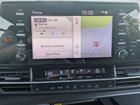 Used 2021 Toyota Sienna XSE w/ XSE Plus Package FWD image 15