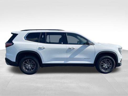 Used 2025 GMC Acadia Elevation FWD image 6