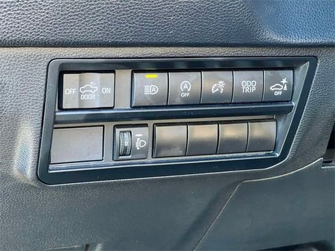 Used 2023 Toyota Tundra SR5 image 21