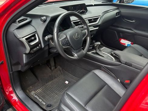 Used 2020 Lexus UX 250h w/ Premium Package AWD/4WD image 3
