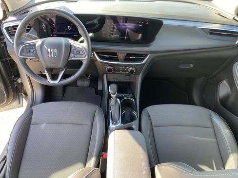 Used 2025 Buick Encore GX Preferred FWD image 19