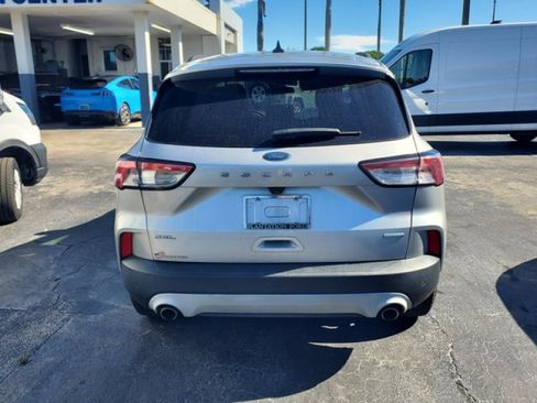 Certified 2020 Ford Escape SEL image 7