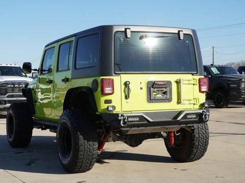 Used 2017 Jeep Wrangler Unlimited Sport w/ Connectivity Group image 7