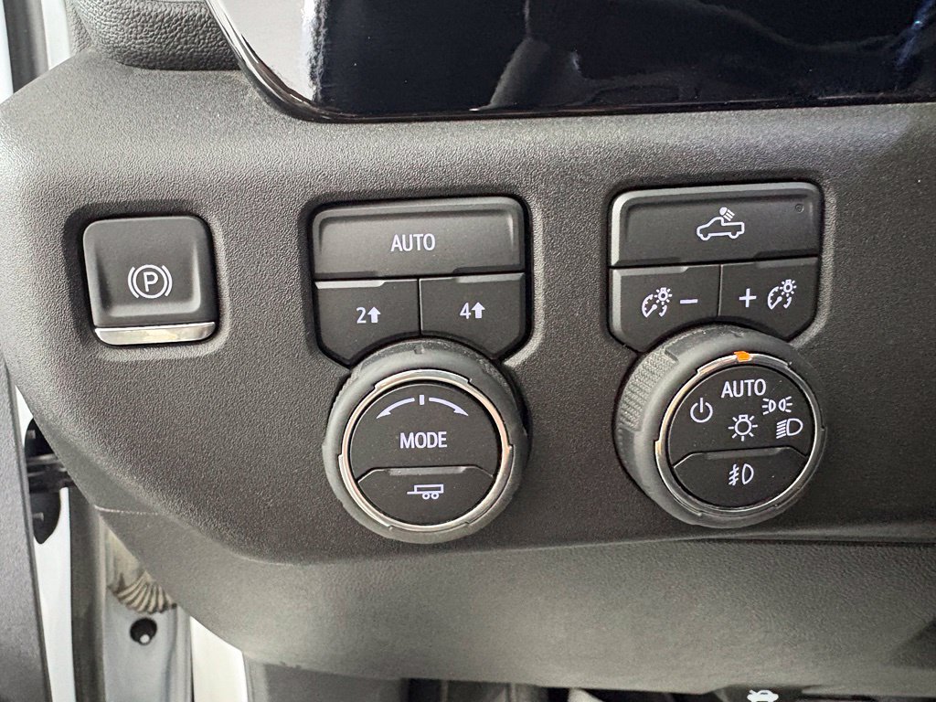 Used 2026 Chevrolet Silverado 1500 RST AWD/4WD image 19