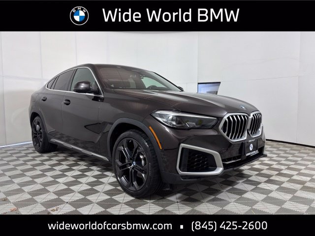 Used 2022 BMW X6 xDrive40i AWD/4WD image 1