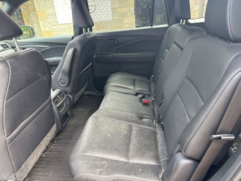 Used 2023 Honda Passport EX-L image 15