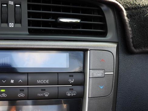 Used 2012 Lexus IS 250C image 38