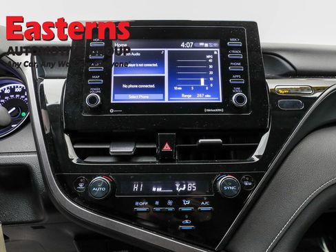 Used 2023 Toyota Camry SE image 12