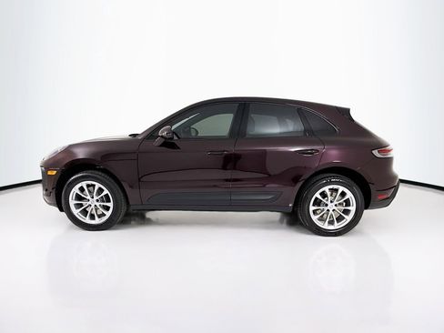 New 2026 Porsche Macan image 2