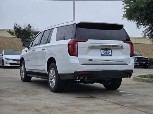 Used 2023 GMC Yukon XL Denali RWD image 6