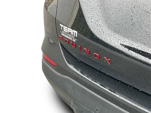 Used 2024 Chevrolet Equinox LS w/ Midnight Edition image 17