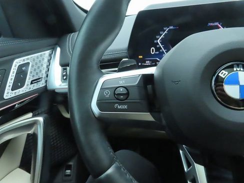 Used 2023 BMW X1 xDrive28i w/ Premium Package image 11