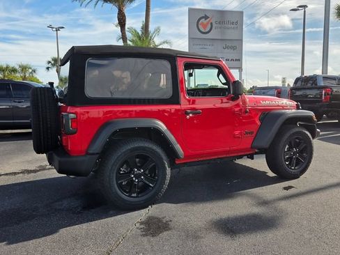 Used 2023 Jeep Wrangler Sport AWD/4WD image 7