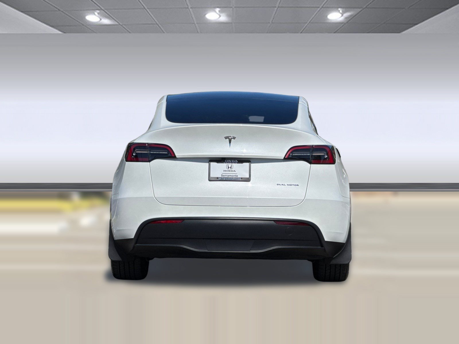 Used 2025 Tesla Model Y Long Range AWD/4WD image 9