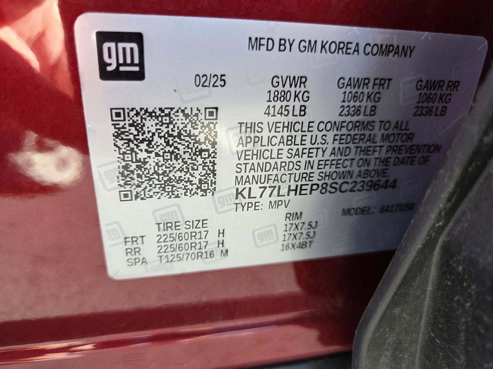 Used 2025 Chevrolet Trax LT w/ LT Convenience Package FWD image 29