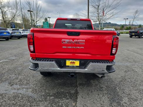 Used 2024 GMC Sierra 2500 Pro w/ Convenience Package image 5