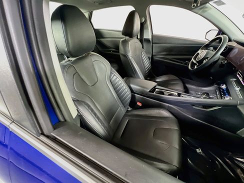 Used 2023 Hyundai Elantra Limited FWD image 28