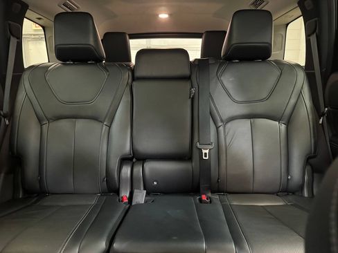 Used 2023 INFINITI QX60 Sensory AWD/4WD image 14
