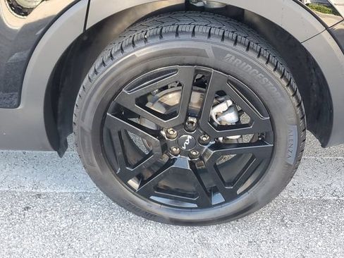 Certified 2024 Kia Telluride EX X-Line AWD/4WD image 5