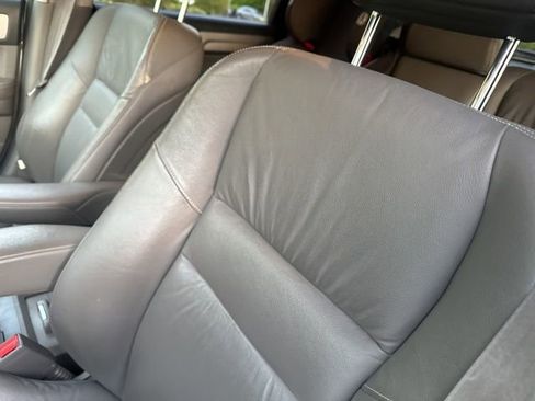 Used 2011 Honda CR-V EX-L image 4