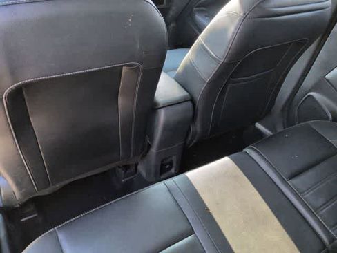 Used 2020 Ford EcoSport Titanium image 18
