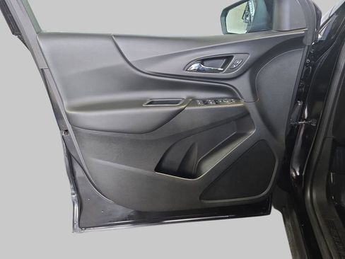 Used 2019 Chevrolet Equinox LT FWD image 28