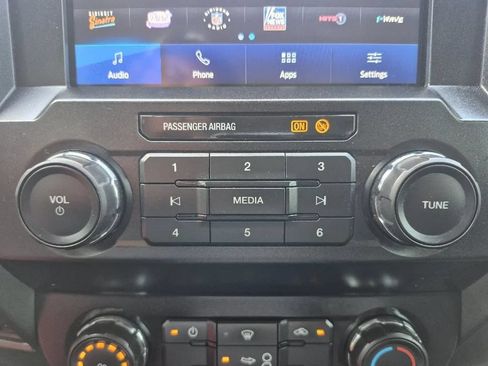 Used 2020 Ford F250 XLT AWD/4WD image 26