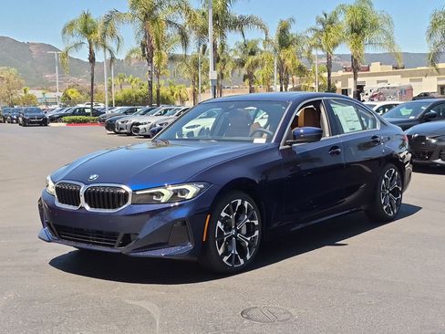 New 2026 BMW 330i Sedan w/ Premium Package RWD image 5