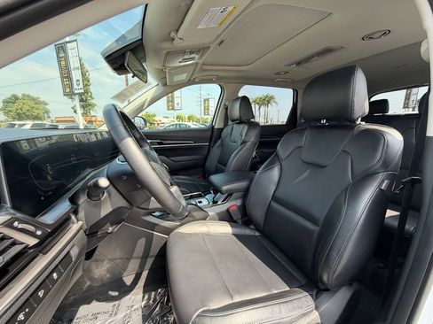 Used 2023 Kia Telluride S w/ S Sunroof Package FWD image 19