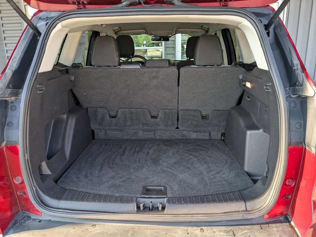 Used 2019 Ford Escape SE FWD image 26