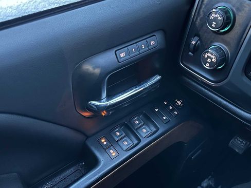 Used 2018 Chevrolet Silverado 1500 LTZ w/ Sport Package image 30