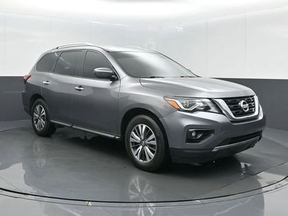 Used 2020 Nissan Pathfinder SV