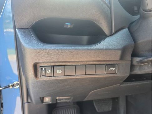 Used 2023 Toyota RAV4 XSE AWD/4WD image 29