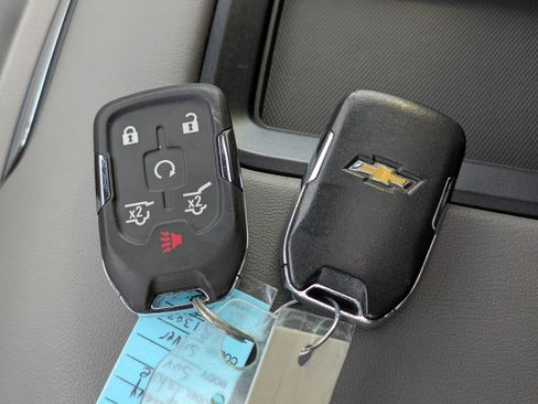 Used 2019 Chevrolet Tahoe LT image 33