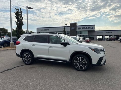 Certified 2026 Subaru Ascent Touring AWD/4WD image 1