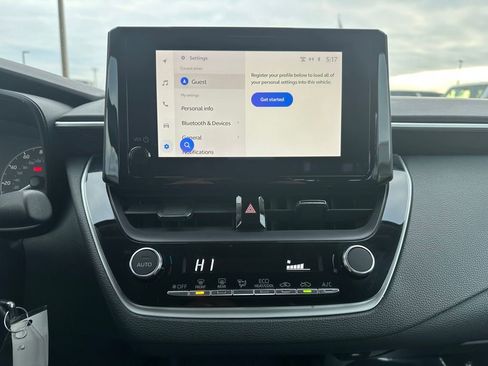 Used 2023 Toyota Corolla LE image 24