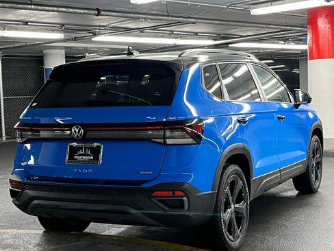New 2026 Volkswagen Taos SE AWD/4WD image 6