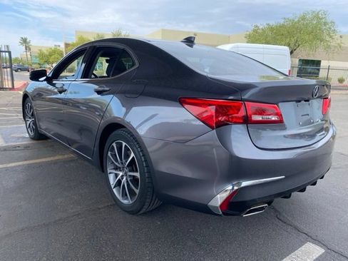 Used 2019 Acura TLX V6 FWD image 2