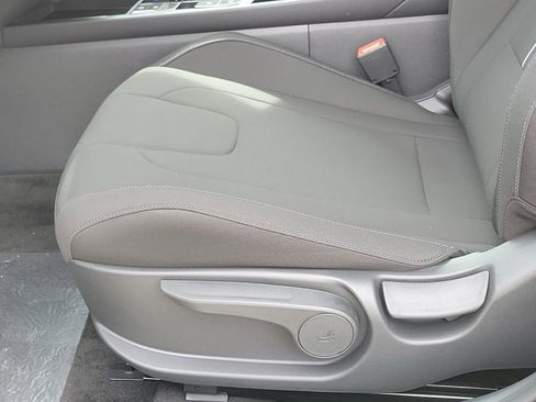 New 2026 Hyundai Elantra SEL Sport Premium FWD image 16
