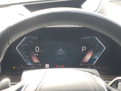 Used 2024 BMW X5 xDrive40i w/ Premium Package image 15