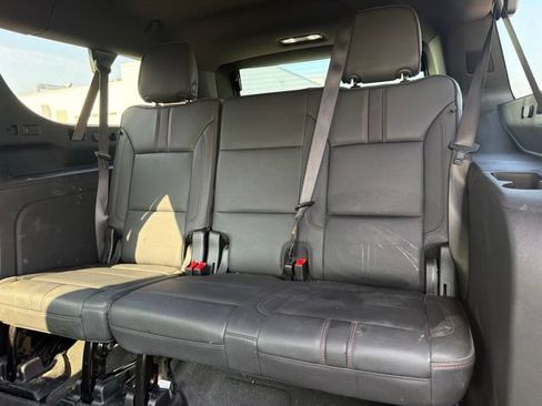 Used 2026 Chevrolet Suburban RST w/ Comfort Package AWD/4WD image 8