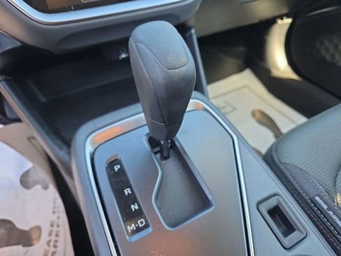 Used 2024 Subaru Crosstrek 2.0i Premium image 21