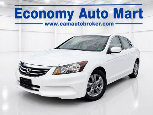 Used 2011 Honda Accord SE image 1