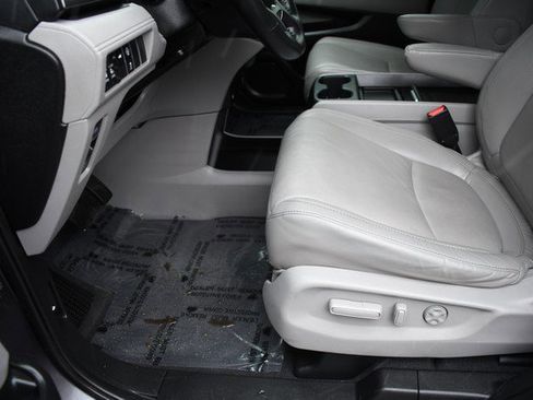 Used 2021 Honda Odyssey EX-L image 15