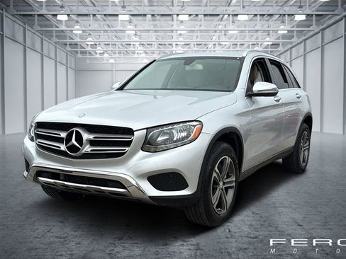 Used 2016 Mercedes-Benz GLC 300 image 1